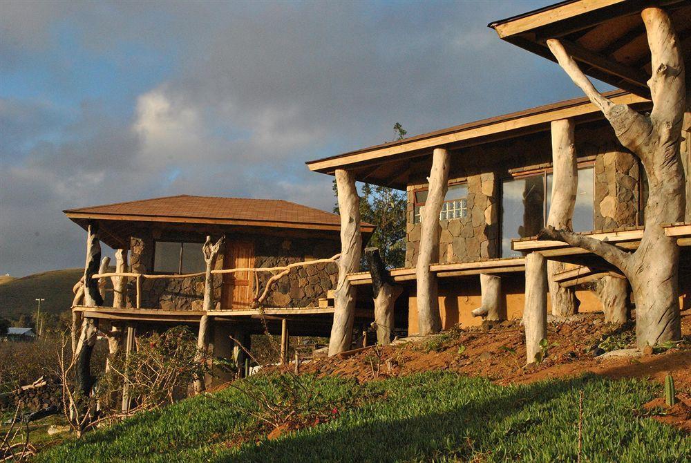 Hotel Hare Uta Hanga Roa Extérieur photo